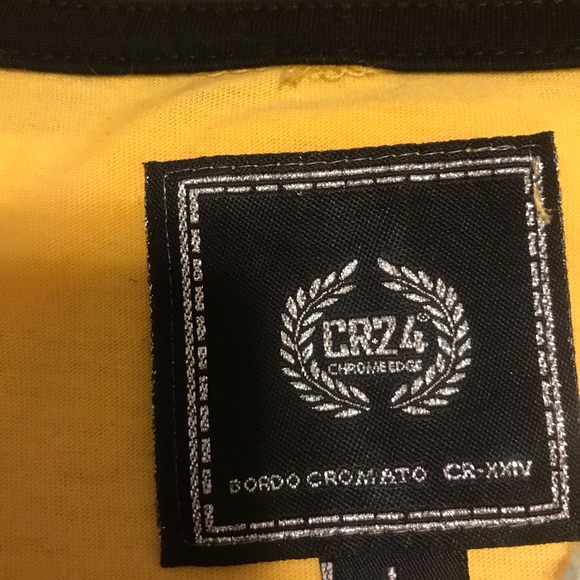 Like new/ never give up yellow tshirt - Picture 4 of 4